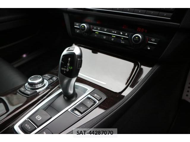 Bmw 5 SERIES 2011-01 7817173-15
