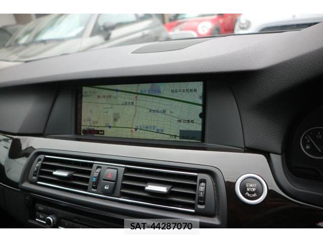 Bmw 5 SERIES 2011-01 7817173-4