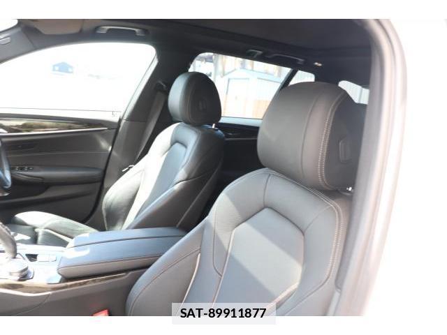 Bmw 5 SERIES 2018-01 7817188-15