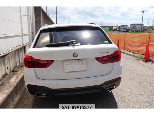 Bmw 5 SERIES 2018-01 7817188-9
