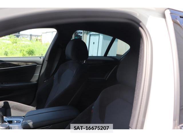 Bmw 5 SERIES 2017-11 7817208-5