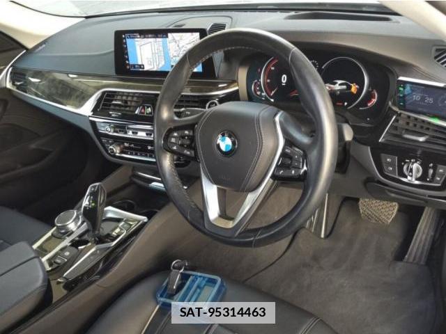 Bmw 5 SERIES 2017-11 7817244-2