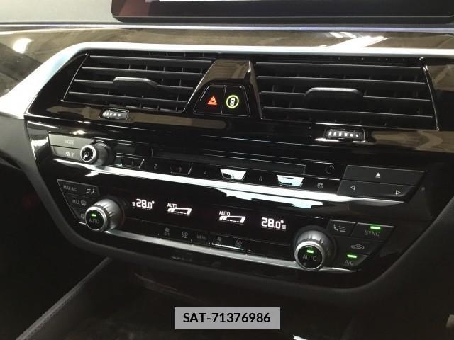 Bmw 5 SERIES 2017-05 7817824-15