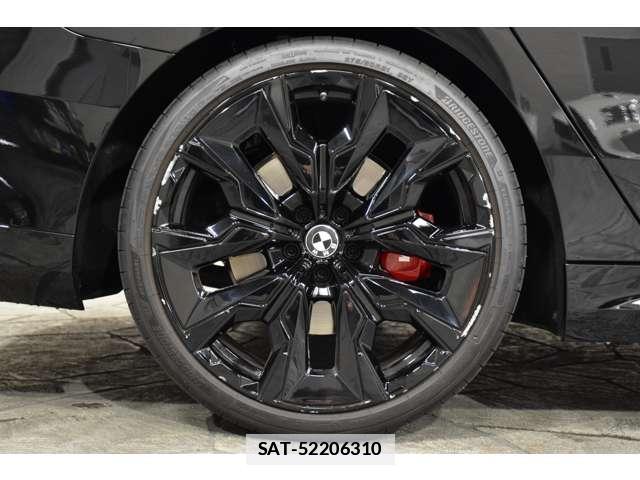 Bmw 5 SERIES 2024-03 7822797-11