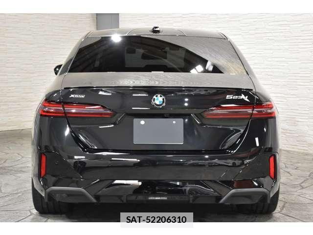 Bmw 5 SERIES 2024-03 7822797-4