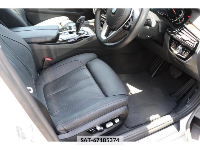 Bmw 5 SERIES 2017-03 7823332-18