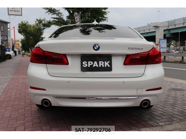 Bmw 5 SERIES 2018-01 7823335-8
