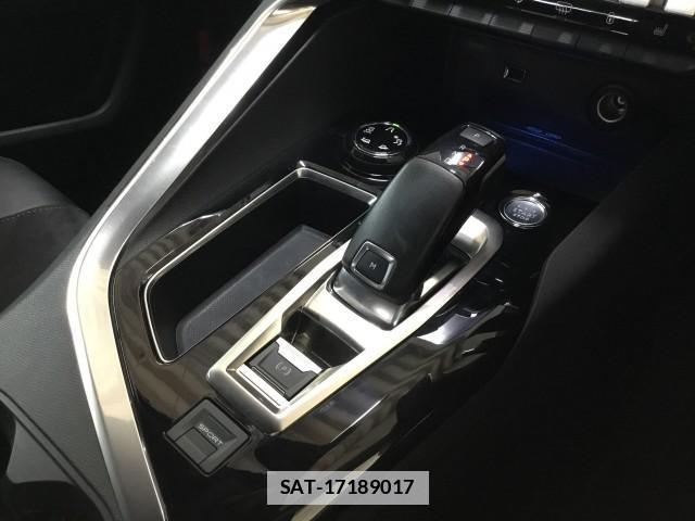 Peugeot 5008 2019-01 7817798-15