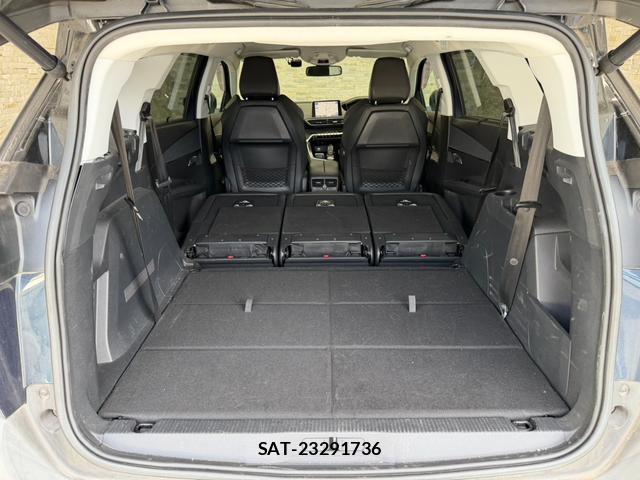 Peugeot 5008 2017-10 7818946-13