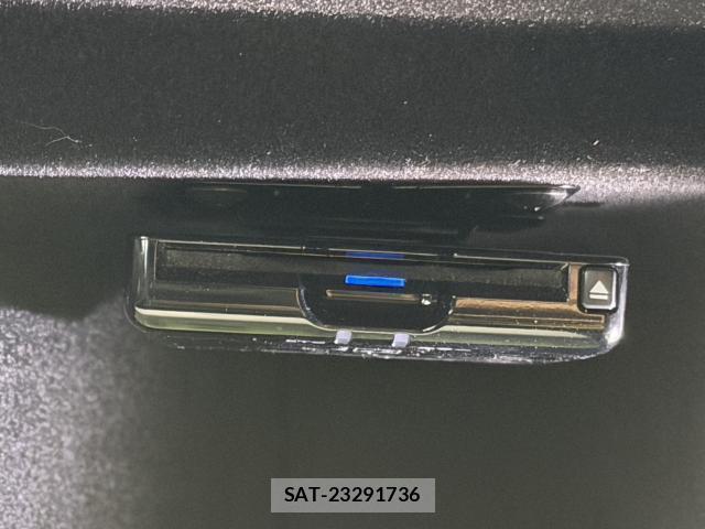 Peugeot 5008 2017-10 7818946-5