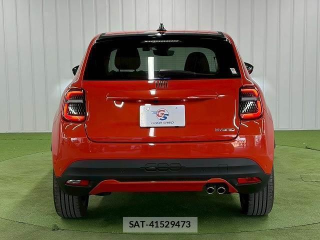 Fiat 600 Hybrid 2025-06 7823219-13