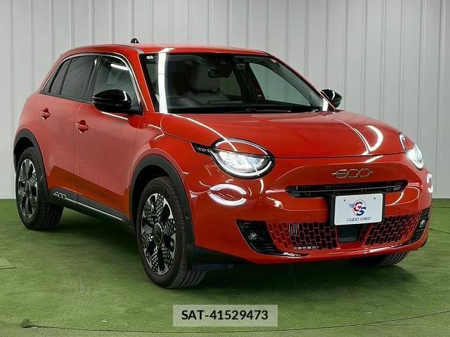 Fiat 600 Hybrid 2025-06 7823219-15