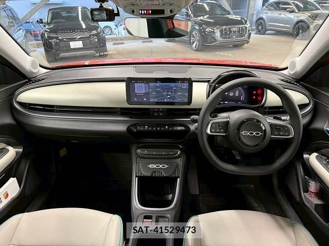 Fiat 600 Hybrid 2025-06 7823219-2