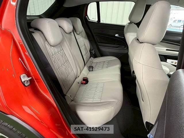 Fiat 600 Hybrid 2025-06 7823219-7