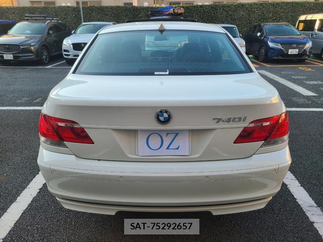 Bmw 7 SERIES 2009-04 7813680-9