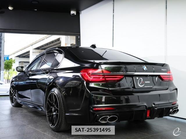 Bmw 7 SERIES 2017-07 7814768-1