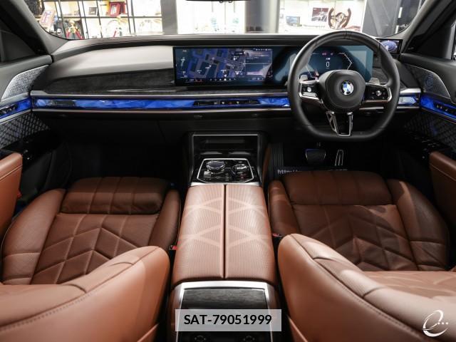 Bmw 7 SERIES 2025-06 7814783-2