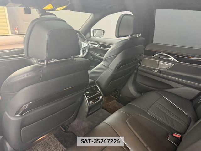 Bmw 7 SERIES 2016-01 7816886-13