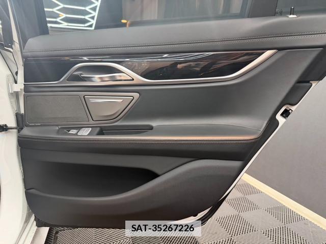 Bmw 7 SERIES 2016-01 7816886-15