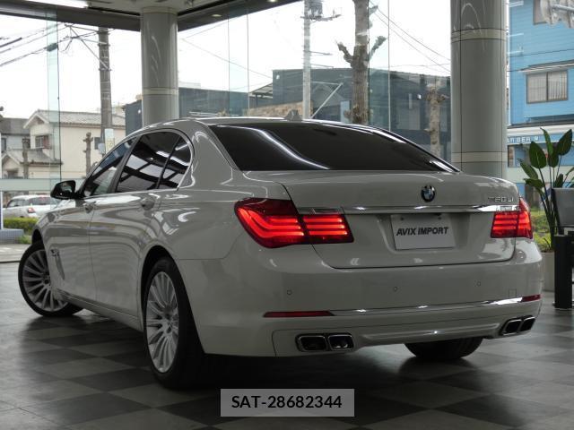 Bmw 7 SERIES 2014-10 7820237-1