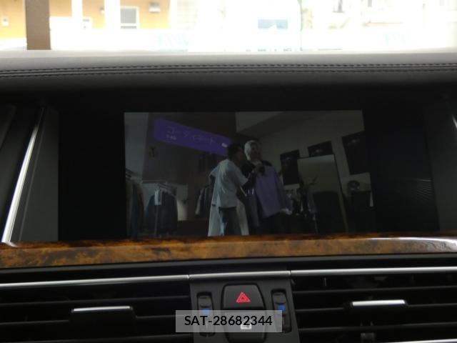 Bmw 7 SERIES 2014-10 7820237-4