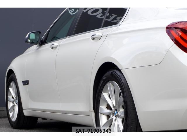 Bmw 7 SERIES 2014-08 7820573-12
