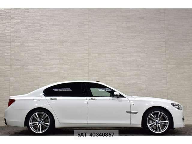 Bmw 7 SERIES 2015-03 7822796-4