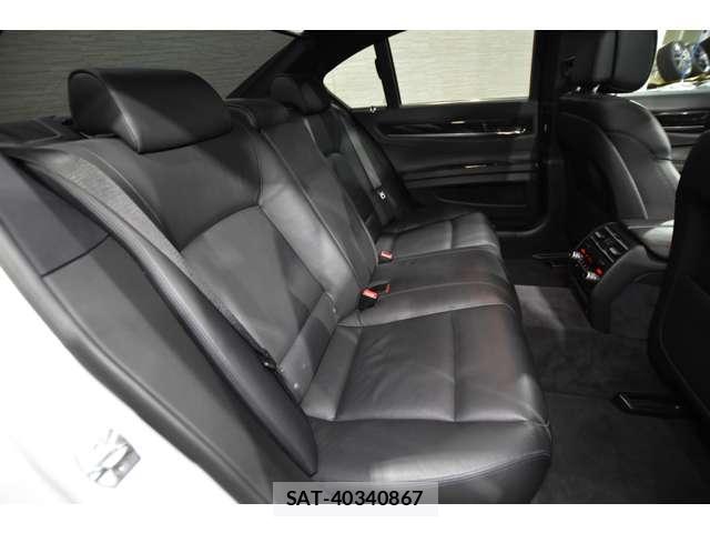 Bmw 7 SERIES 2015-03 7822796-6