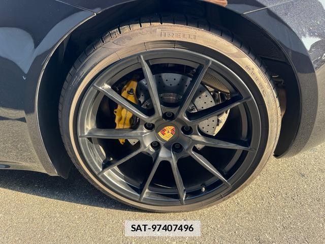 Porsche 718 Cayman 2021-05 7816777-5