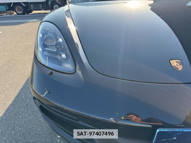 Porsche 718 Cayman 2021-05 7816777-8