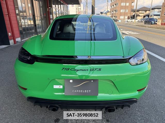 Porsche 718 Cayman 2022-12 7822815-12