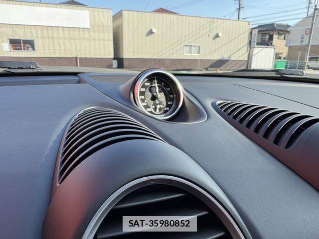 Porsche 718 Cayman 2022-12 7822815-15