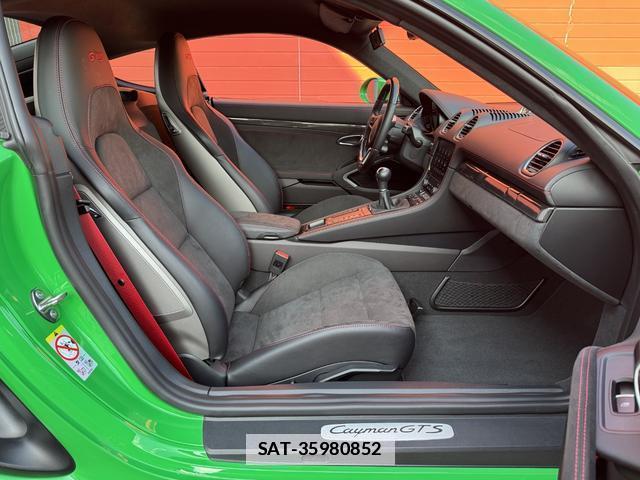 Porsche 718 Cayman 2022-12 7822815-18