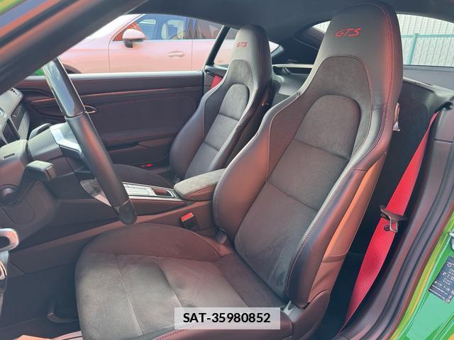 Porsche 718 Cayman 2022-12 7822815-7