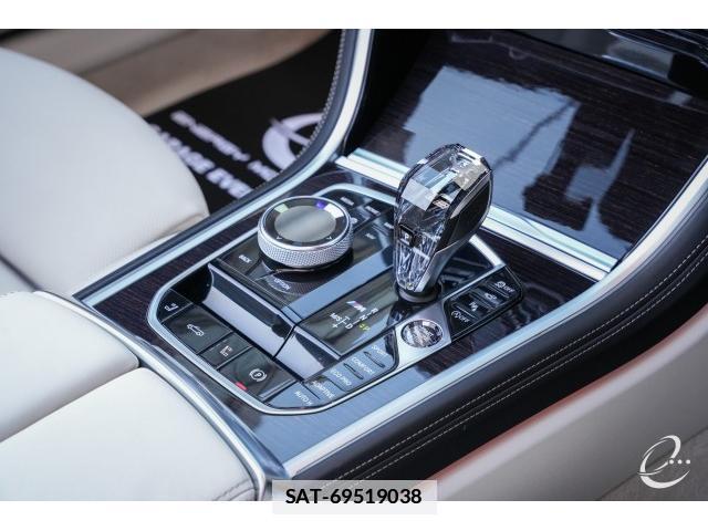Bmw 8 SERIES 2019-11 7814780-9