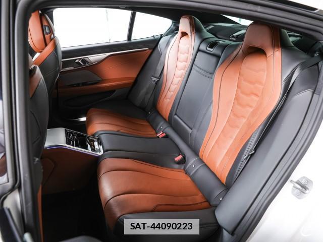 Bmw 8 SERIES 2023-05 7814787-15