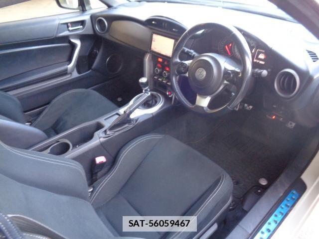Toyota 86 2017-07 7817050-3
