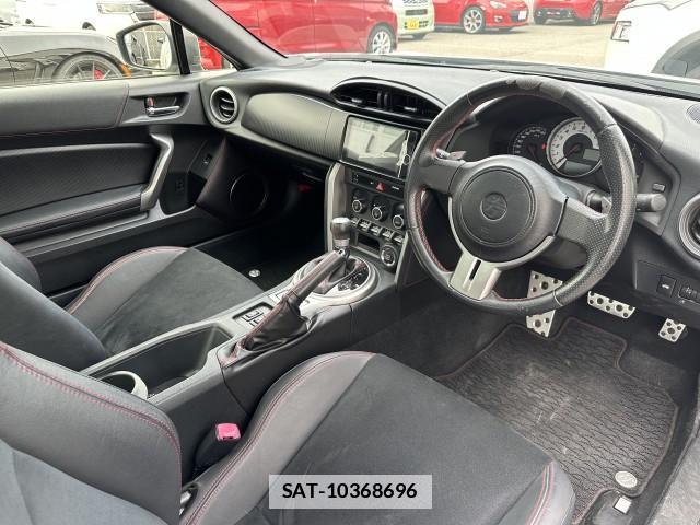 Toyota 86 2013-12 7818489-9