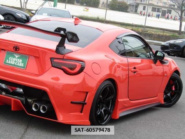 Toyota 86 2017-04 7819566-1