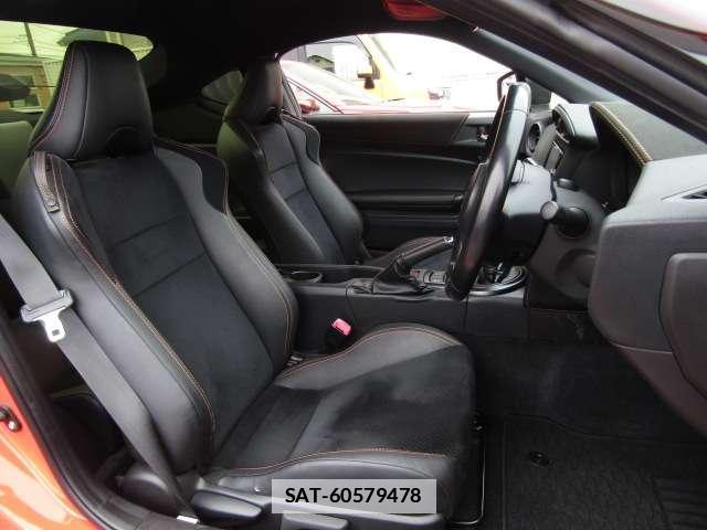 Toyota 86 2017-04 7819566-9