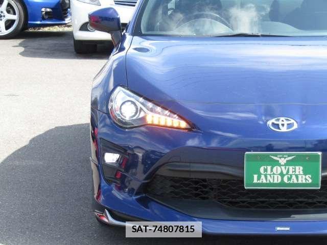 Toyota 86 2017-07 7819571-16