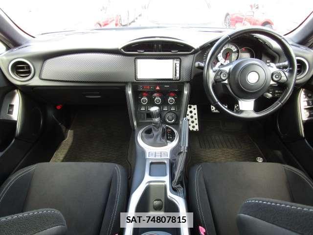 Toyota 86 2017-07 7819571-2