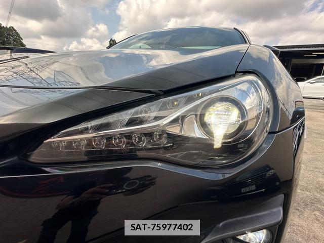 Toyota 86 2016-09 7819793-17