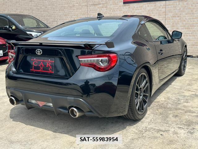Toyota 86 2017-05 7819800-2