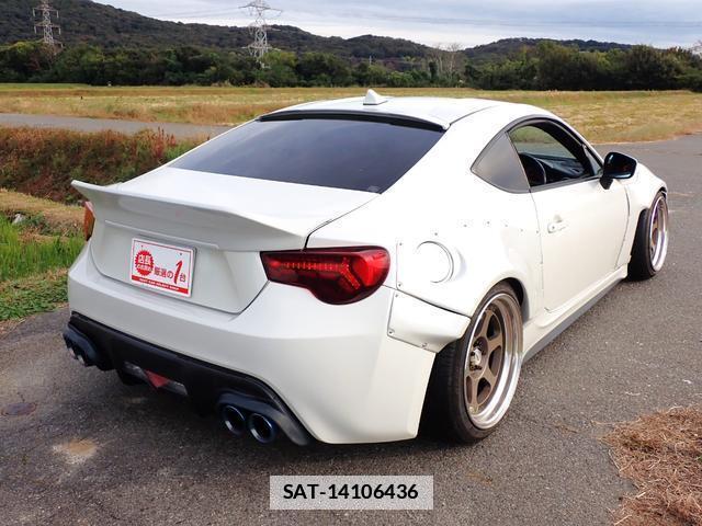 Toyota 86 2012-12 7820409-10
