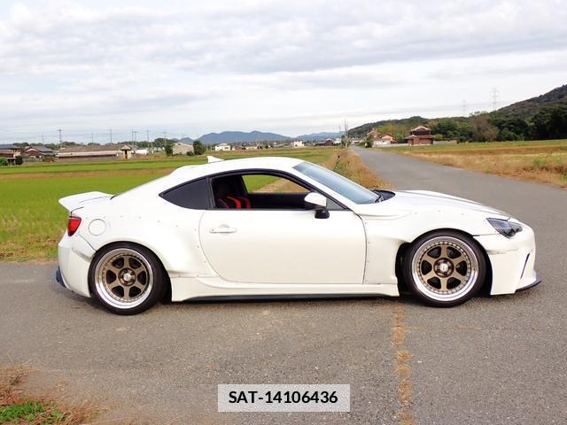 Toyota 86 2012-12 7820409-15