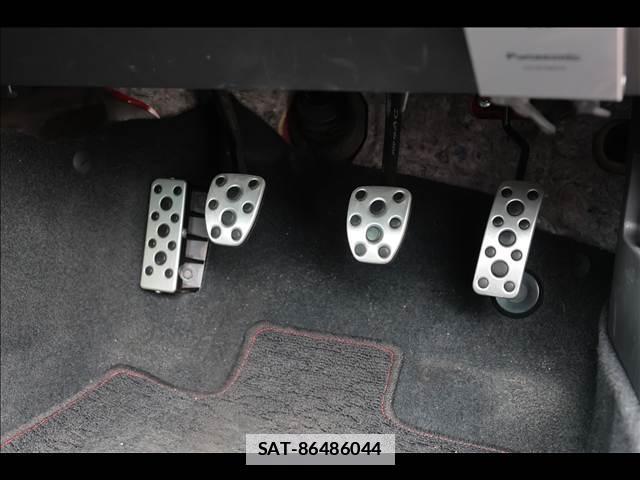 Toyota 86 2012-10 7820477-14