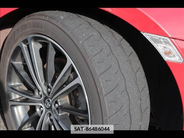 Toyota 86 2012-10 7820477-5