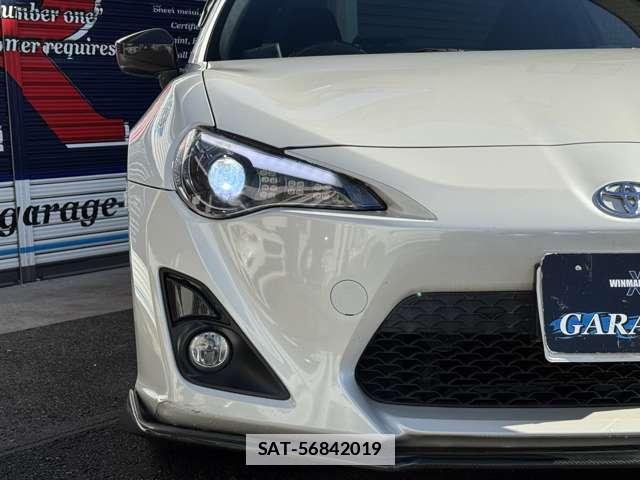 Toyota 86 2012-10 7823160-17