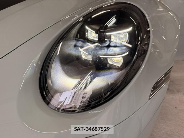 Porsche 911 2025-01 7812917-12